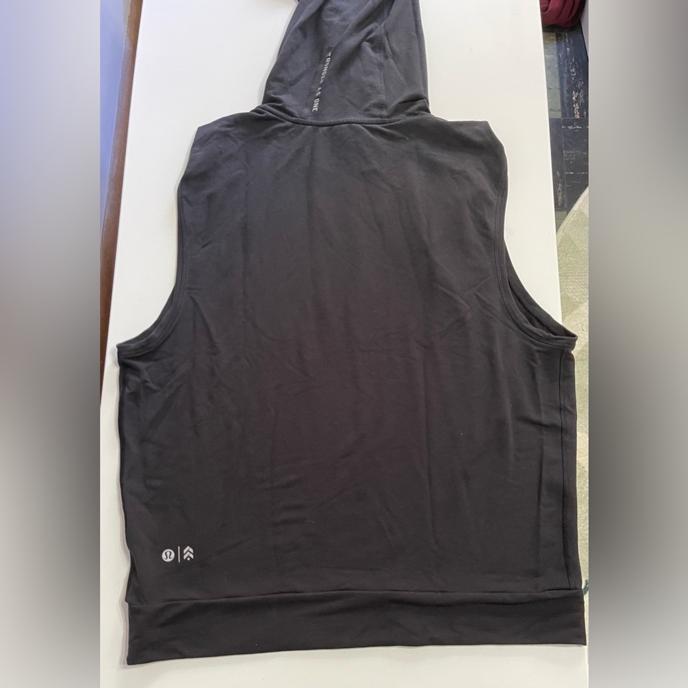 Barry’s Bootcamp X Lululemon Sleeveless Hoodie - size 12 - Picture 3 of 8